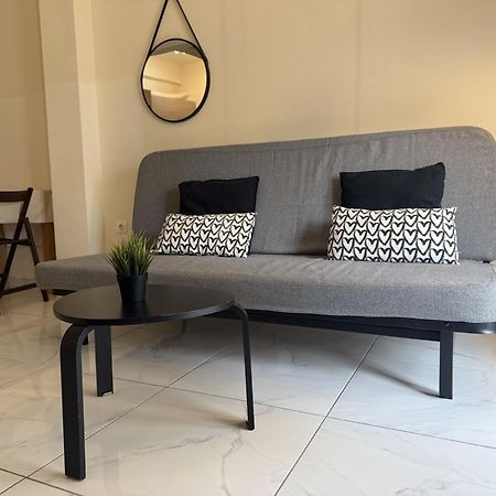 Luxury Apartment Close To The Acropolis Atene Esterno foto